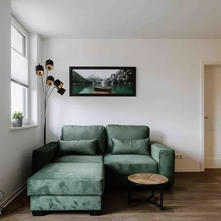 Gropius *